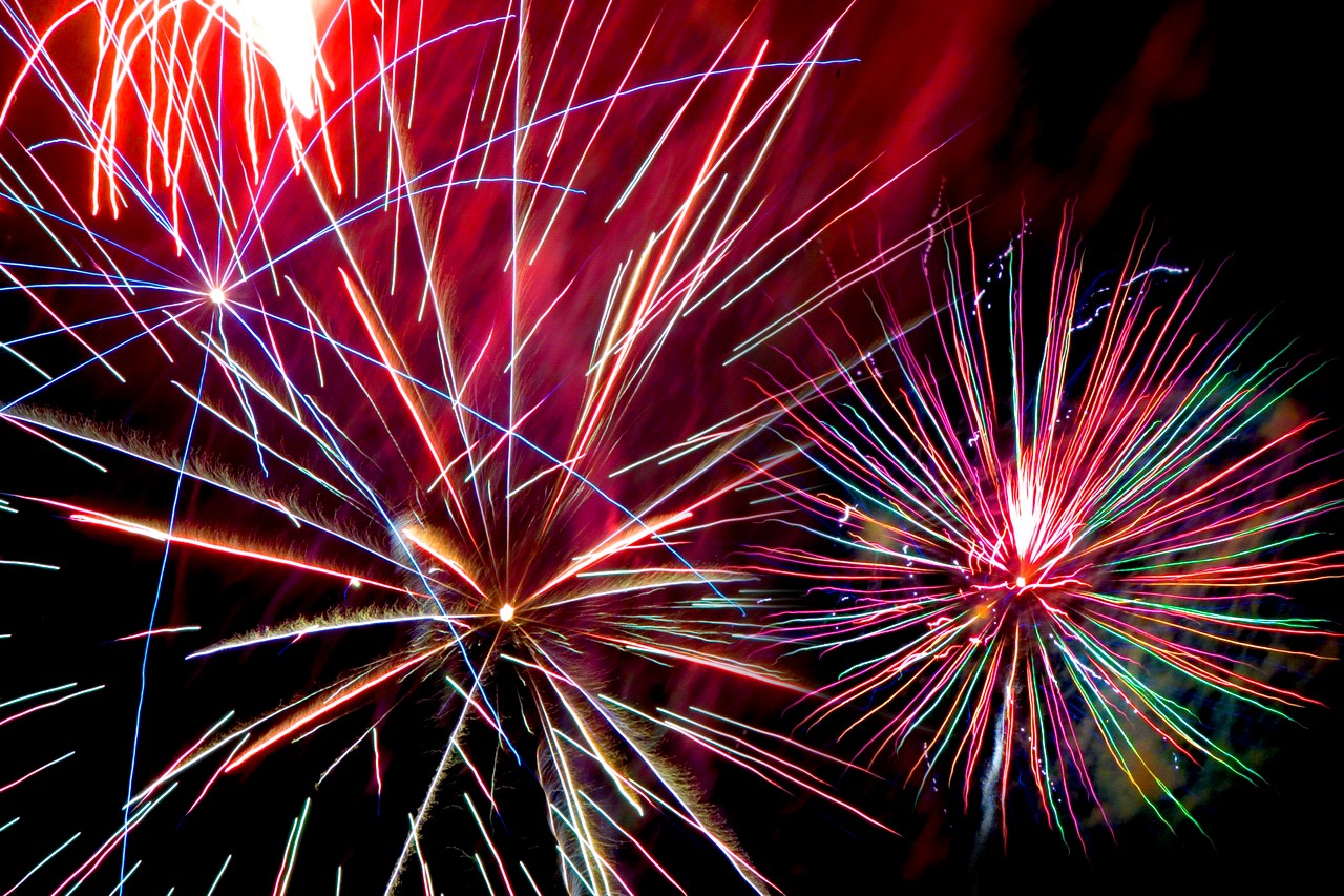 fireworks explosion gunpowder display